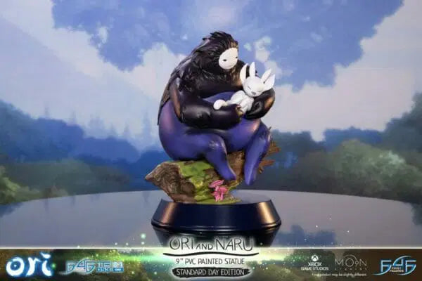 Ori and the Blind Forest - Ori & Naru (Day Variation) Statue